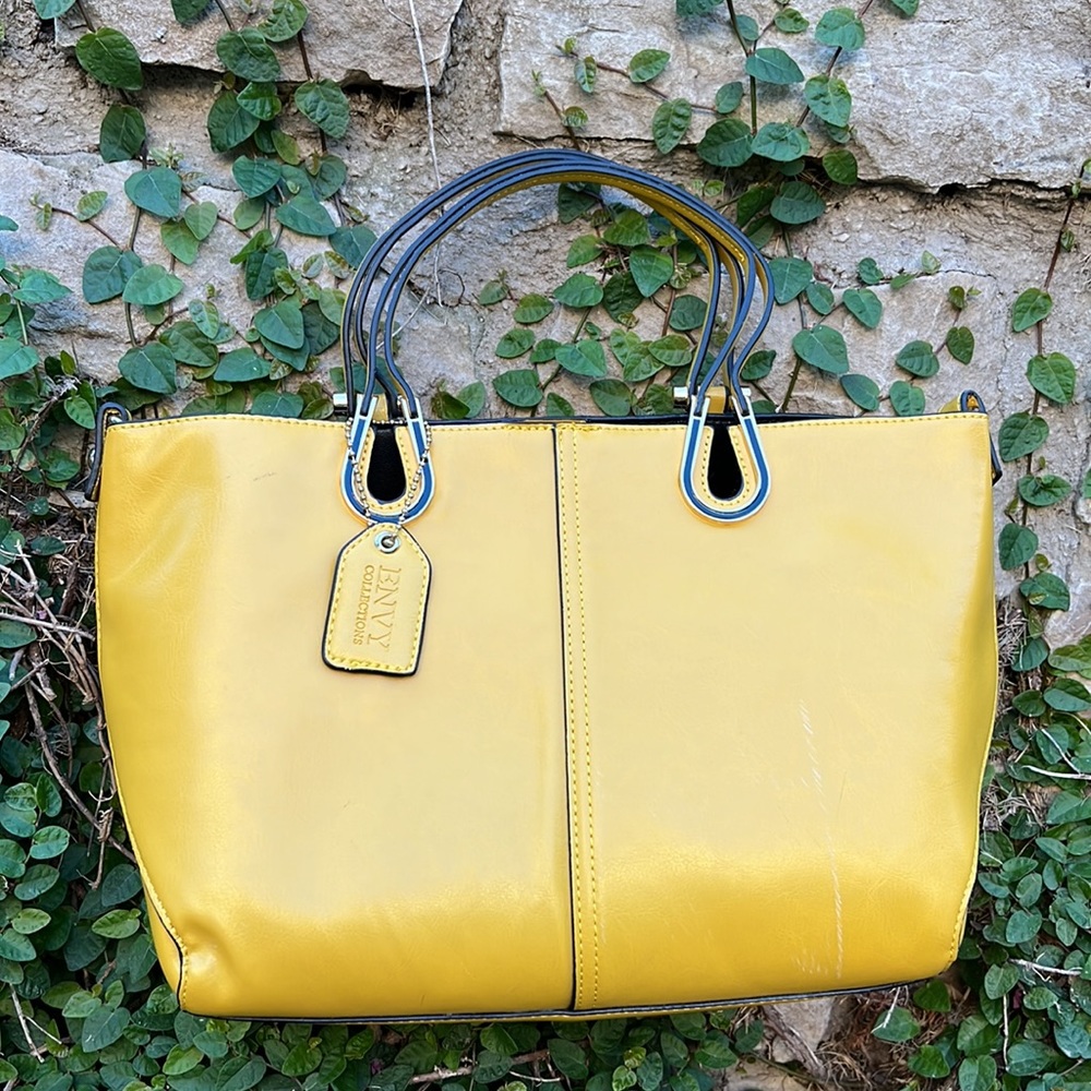 ENVY Collections Purse - Picture 16 of 17